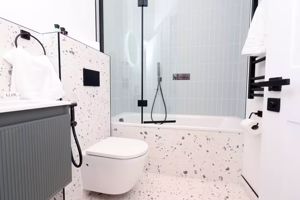 Photo 6- click for photo gallery